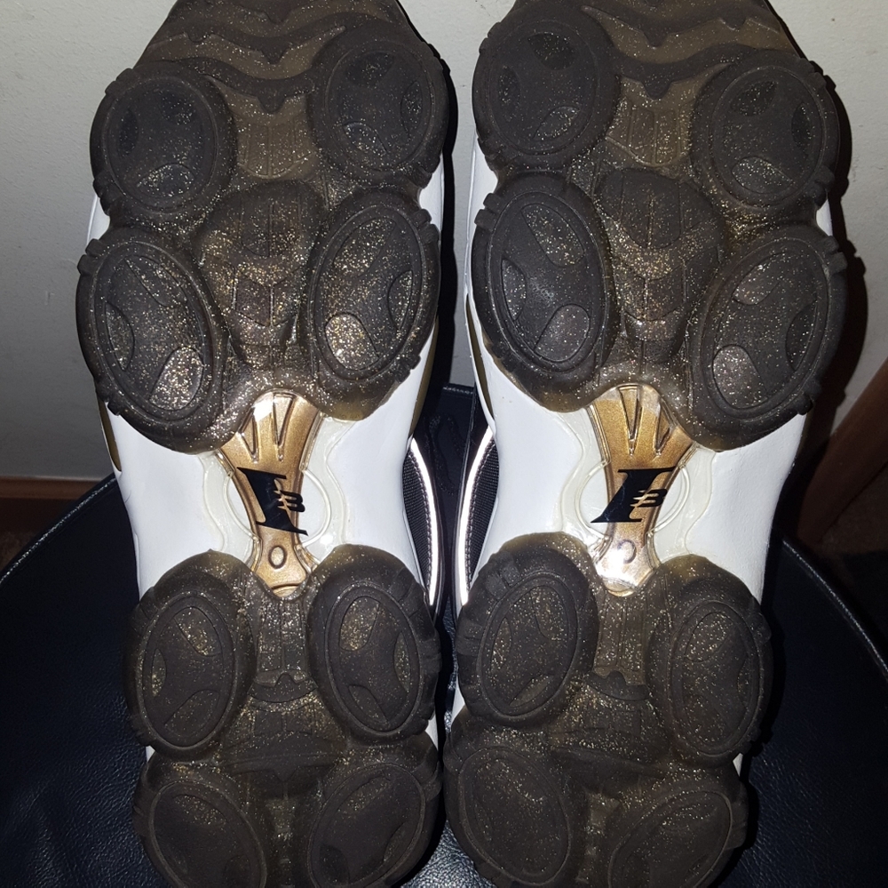 Allen iverson DMX shoe (9.5) - Picture 5 of 7